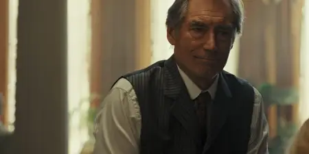 1923 (2025)