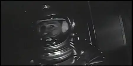 Icarus XB-1 / Voyage to the End of the Universe (1963)