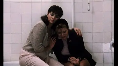 Miranda (1985) [Director's Cut] [Re-UP]