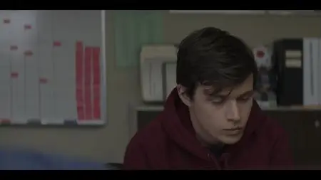 A Teacher S01E01