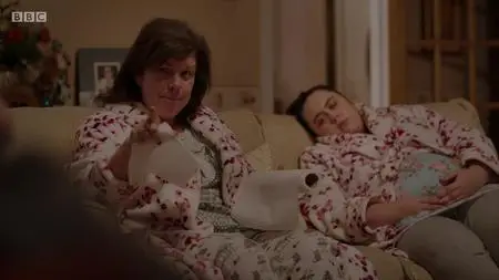 Two Doors Down S02E02