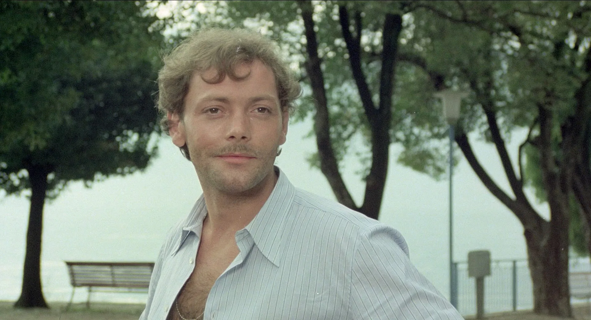 La stanza del vescovo / The Bishop's Bedroom (1977)