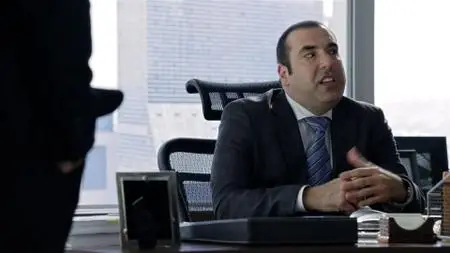 Suits S02E12