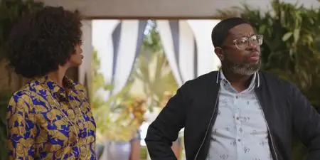 Vacation Friends (2021)