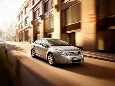Wallpapers - Toyota and Lexus