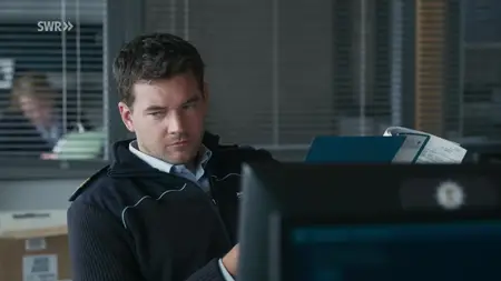 See S07E05