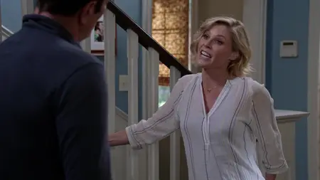 Modern Family S10E11