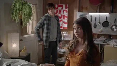 Modern Family S10E11