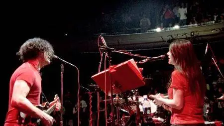 The White Stripes Under Great White Northern Lights (2009)