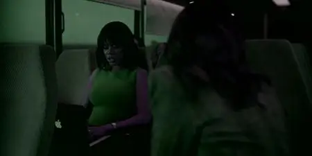 The Girls on the Bus S01E02