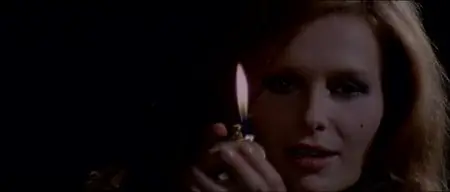 La notte che Evelyn uscì dalla tomba / The Night She Arose from the Tomb (1971)