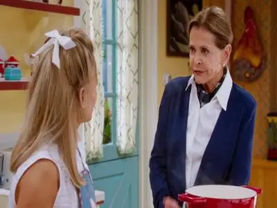 At Home with Amy Sedaris S02E07