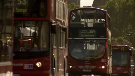 BBC - The Queen's Palaces: Buckingham Palace (2011)