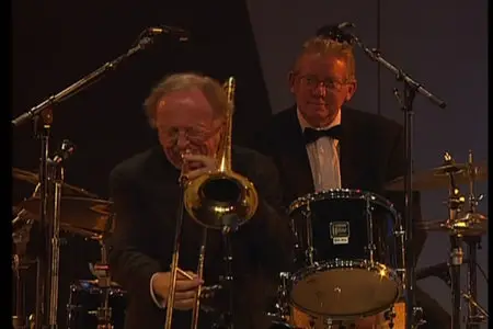 Chris Barber - Hot Jazz Festival: The Big Chris Barber Band (2004)
