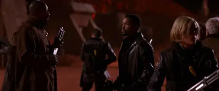 Ghosts of Mars (2001)