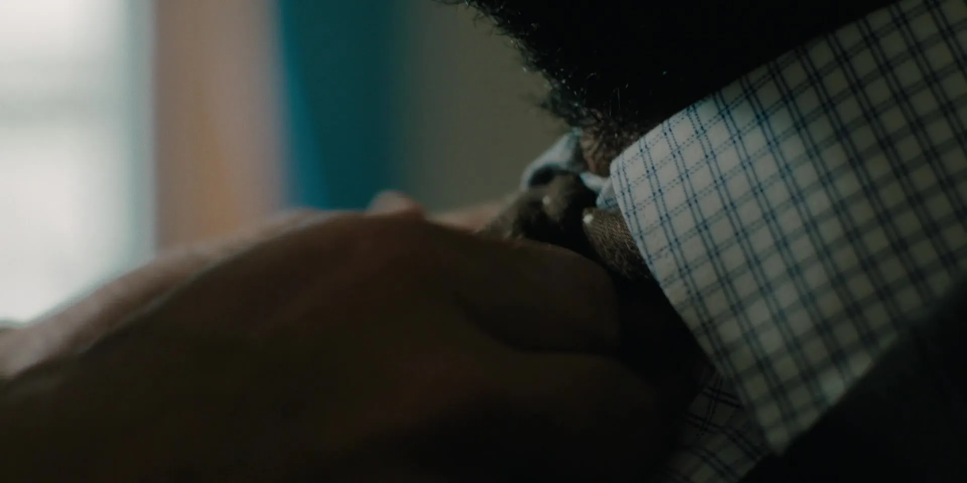 Down Cemetery Road S01E01