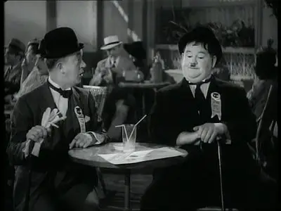 The Flying Deuces (1939) RE-UP