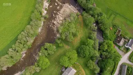 BBC - Grand Tours of Scotland's Rivers Series 1 (2022)