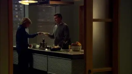 Damages S01E02