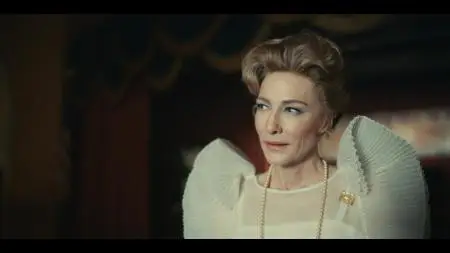 Mrs. America S01E09