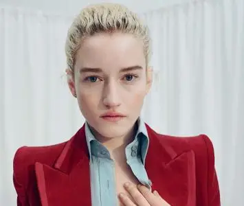 Julia Garner by Olivia Malone for The Sunday Times Style 13 February 2022