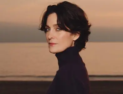 Carrie-Anne Moss by Ryan Pfluger for The New York Times December 2021