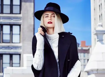 Taylor Schilling by Rachell Smith for Glamour Mexico October 2015