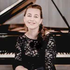 Lilya Zilberstein - Claude Debussy: Pour le Piano, Estampes; Maurice Ravel: Miroirs, Sonatine, Jeux d'eau (1994)