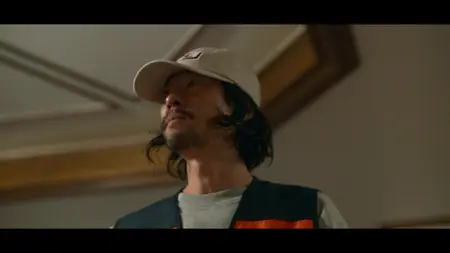 Moving (2023 S01E07 The Stranger APEX