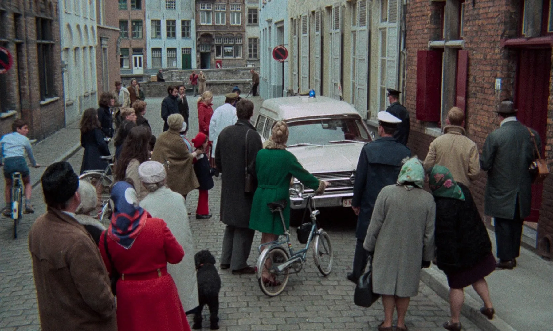 Les lèvres rouges / Daughters of Darkness (1971)