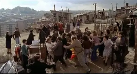Ettore Scola - Brutti sporchi e cattivi (1976)
