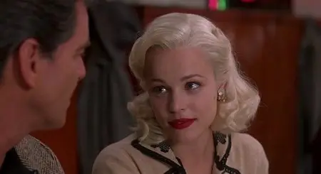 Married Life (2007)