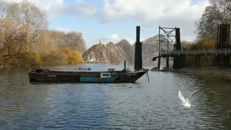Compositing a Live-Action Matte Painting in NUKE and Photoshop