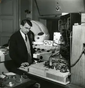 Pierre Schaeffer - Solfege de l'objet sonore (1967) {3CD Set, Ina-GRM ina c 2010/11/12 rel 2005}