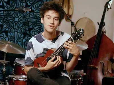 Jacob Collier - In My Room (2016)