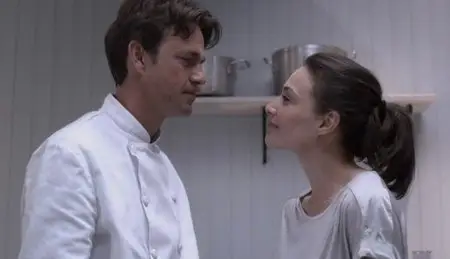 Love's Kitchen (2011)