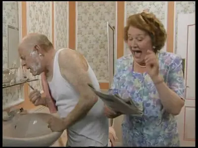BBC - Keeping Up Appearances, Season 4 *Re-UP*