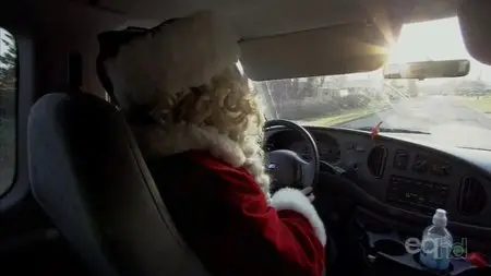 Paradox Entertainment - Men in Red Suits: The Secret History of Santa Claus (2007)