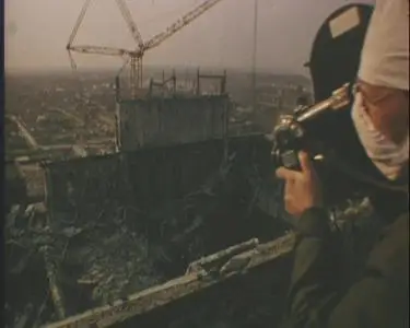 Ukrtelefilm Studio et al. - Chornobyl [IN]VISIBLE: Chronicles of Utopia and Catastrophe (2017)