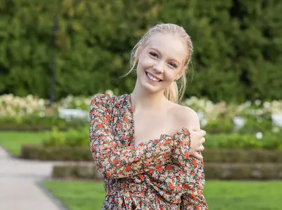 Liby Nicole - Sundress Smile