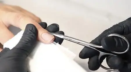 Precision Cuticle Trimming: Perfecting Scissors And Nipper S