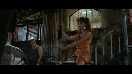 The Moon in the Gutter (1983)