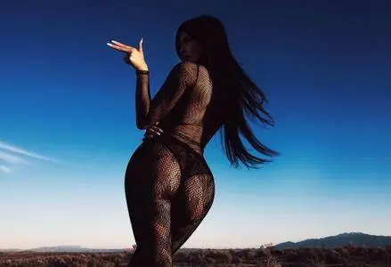 Kylie Jenner - Sasha Samsonova Photoshoot 2015