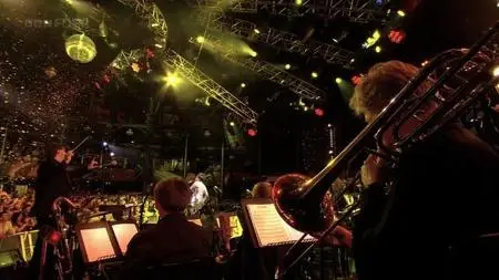 BBC - Dame Shirley Bassey at the Electric Proms (2009)