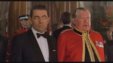 Johnny English (2003)
