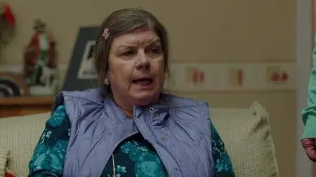 Two Doors Down S03E01
