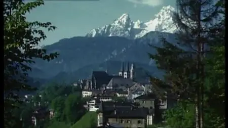 Spiegel TV - Exploring Hitlers Mountain (2006)