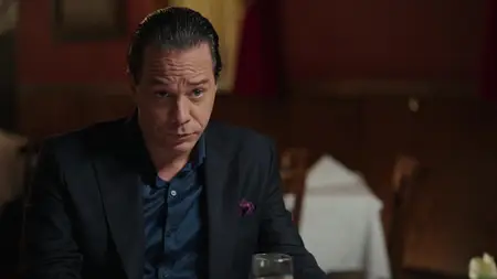 Godfather of Harlem S04E10
