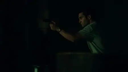 Gang Related S01E01