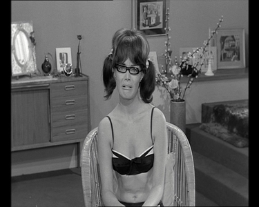L'appartement des filles - by Michel Deville (1963)